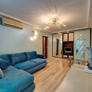 公寓 Na Dragomirova 10a, 基輔